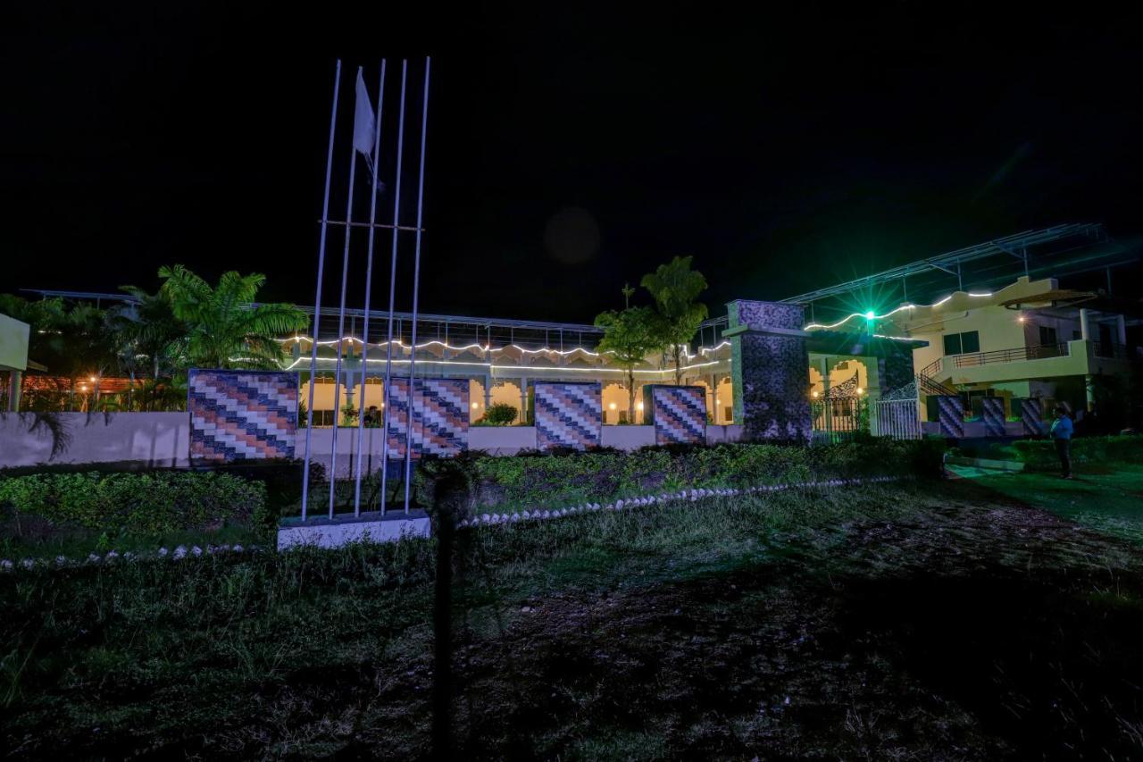 Brindavan Garden Resort & Spa Krishnarajasagara Экстерьер фото
