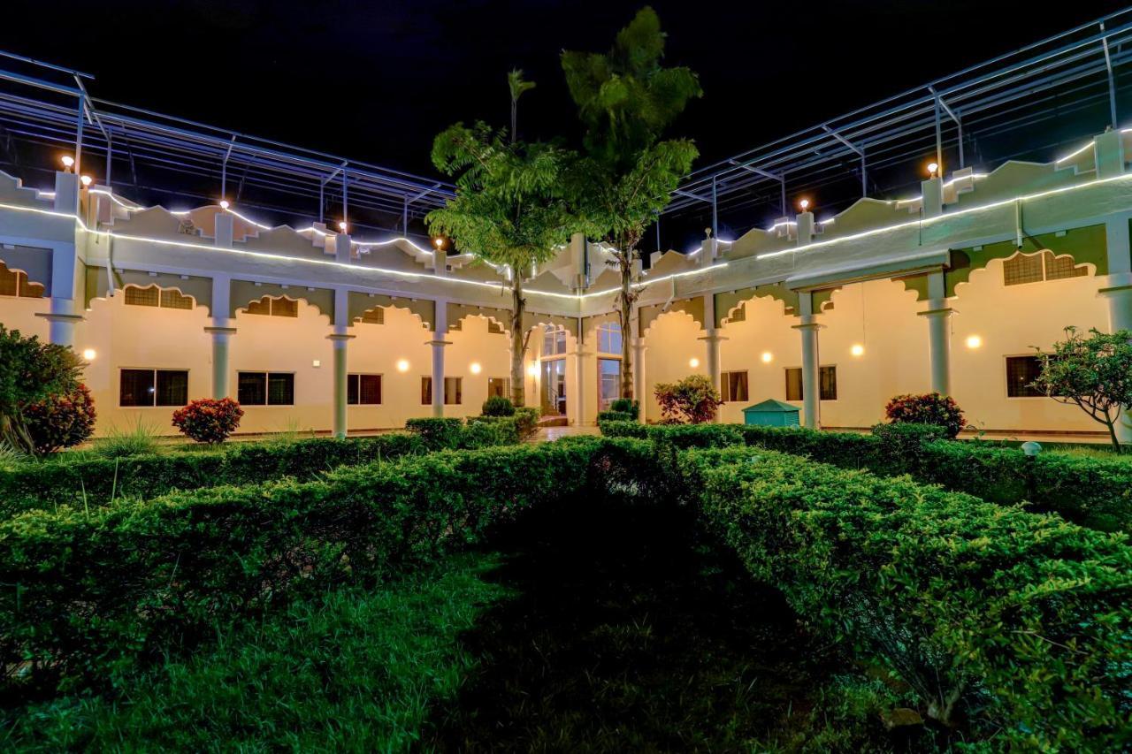 Brindavan Garden Resort & Spa Krishnarajasagara Экстерьер фото
